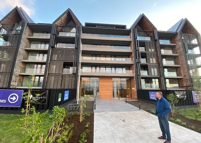 Edificio De Lujo Frente Al Lago, Puerto Varas