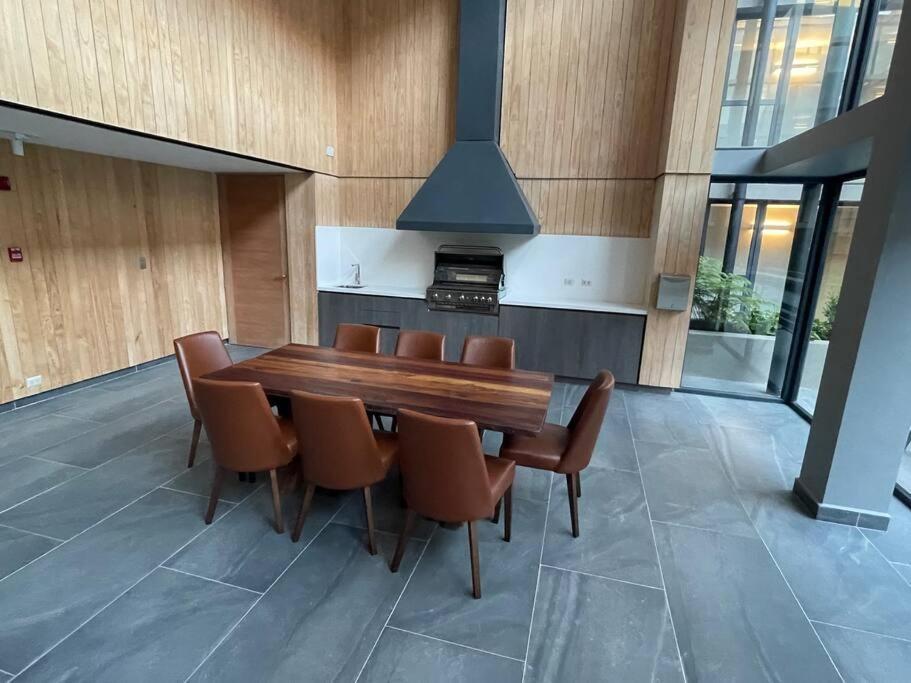Apartamento Edificio De Lujo Frente Al Lago, Puerto Varas